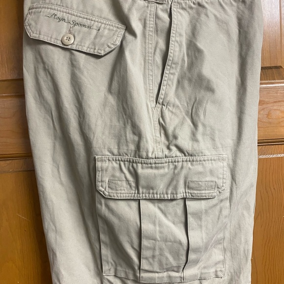 Reyn Spooner Pittsburgh Steelers Cargo Shorts
size 38. Shorts are brand new! - Picture 2 of 6